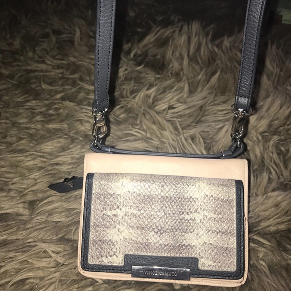 Vince Camuto purse - Picture 2 of 4